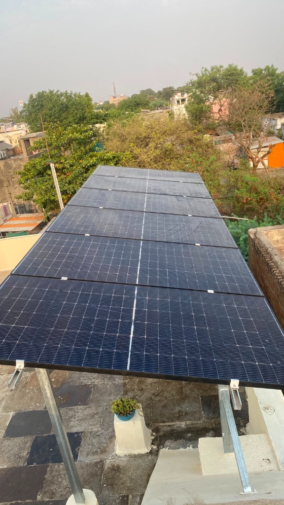 Solar Tech